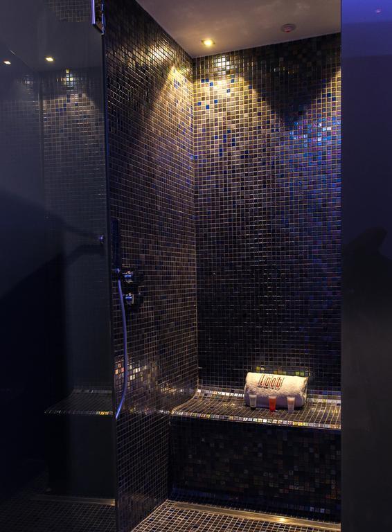 Hotel Loob Madrid (Adults Only) ตอร์เรคอน เด อาร์ดอซ ห้อง รูปภาพ