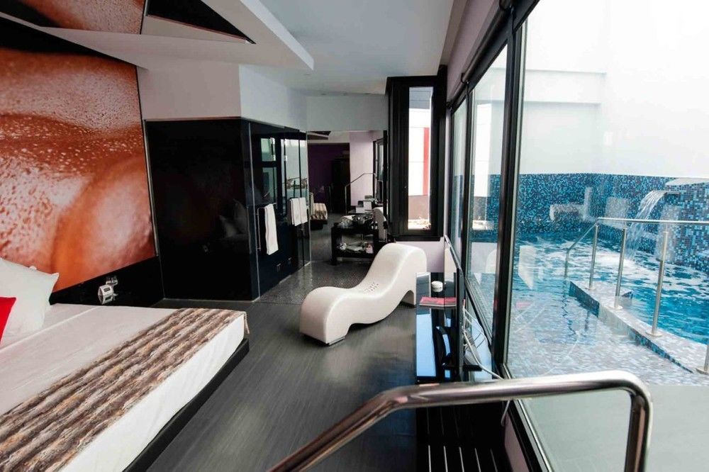 Hotel Loob Madrid (Adults Only) ตอร์เรคอน เด อาร์ดอซ ภายนอก รูปภาพ
